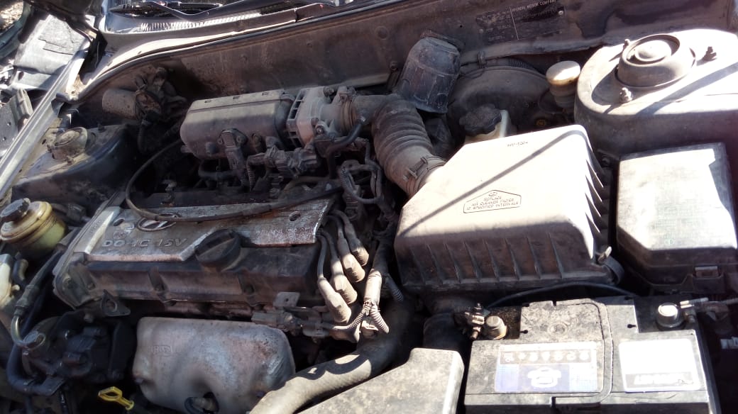  Hyundai ACCENT 2001    EN DESARME